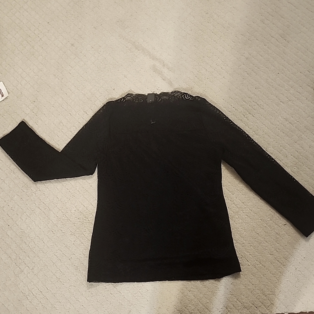 Adiva black lace shirt with lining